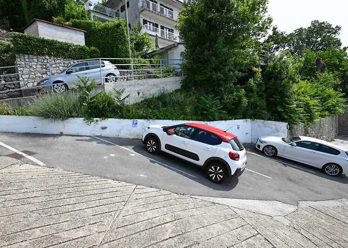 Liliane Fantasy View Apartment *