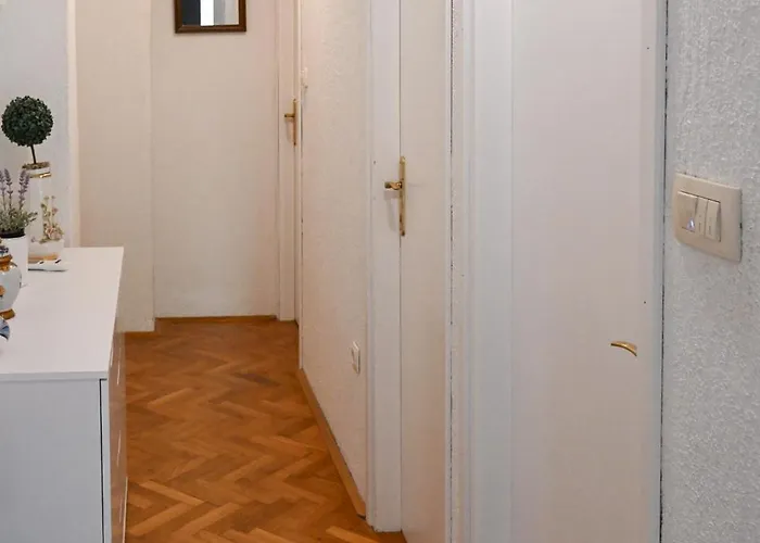 Liliane Fantasy View * Abbazia