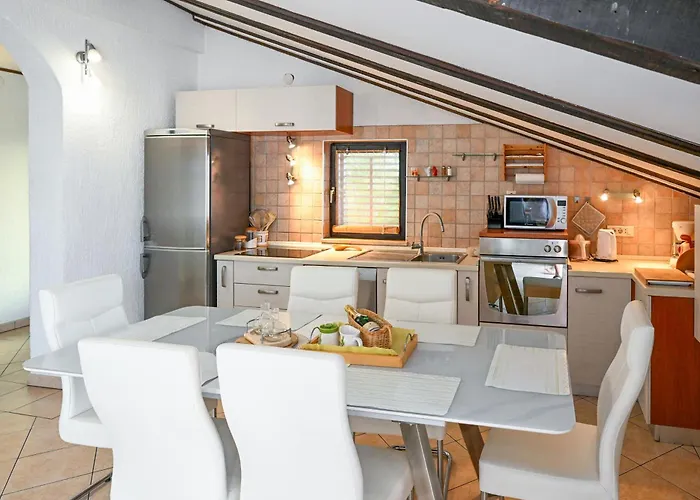 Liliane Fantasy View